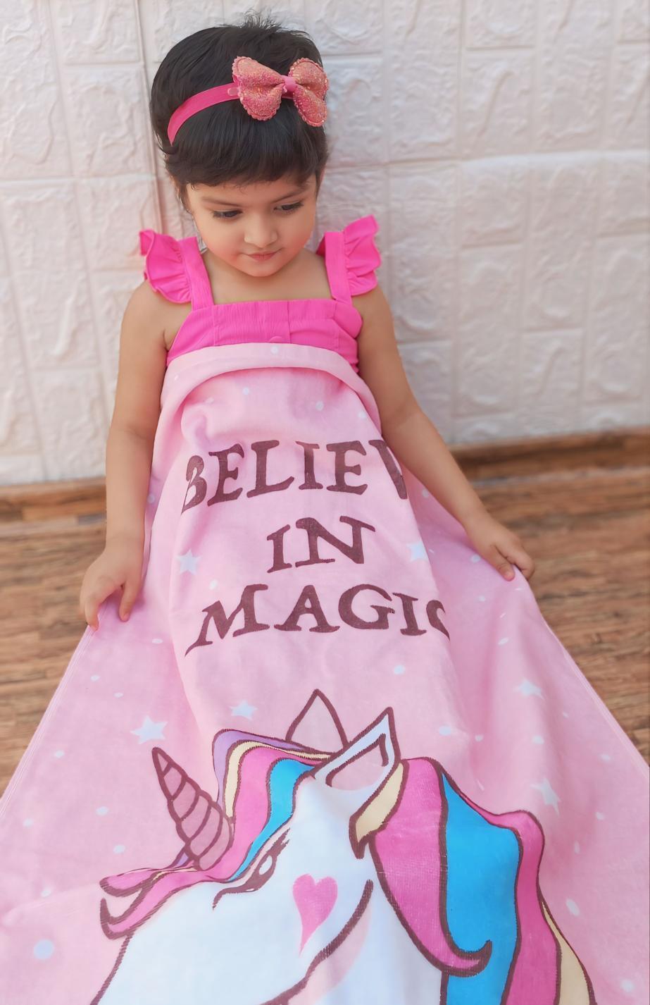 MumsLap Premium Soft & Absorbent 100% Cotton Kids Bath Towel | 380 GSM | Large, Quick Dry, Strong | Versatile for Bath, Pool, and Beach (Unicorn Print)